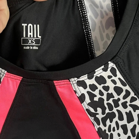 Tail Women's Electric Jezebel Tank Size XS - Picture 8 of 9
